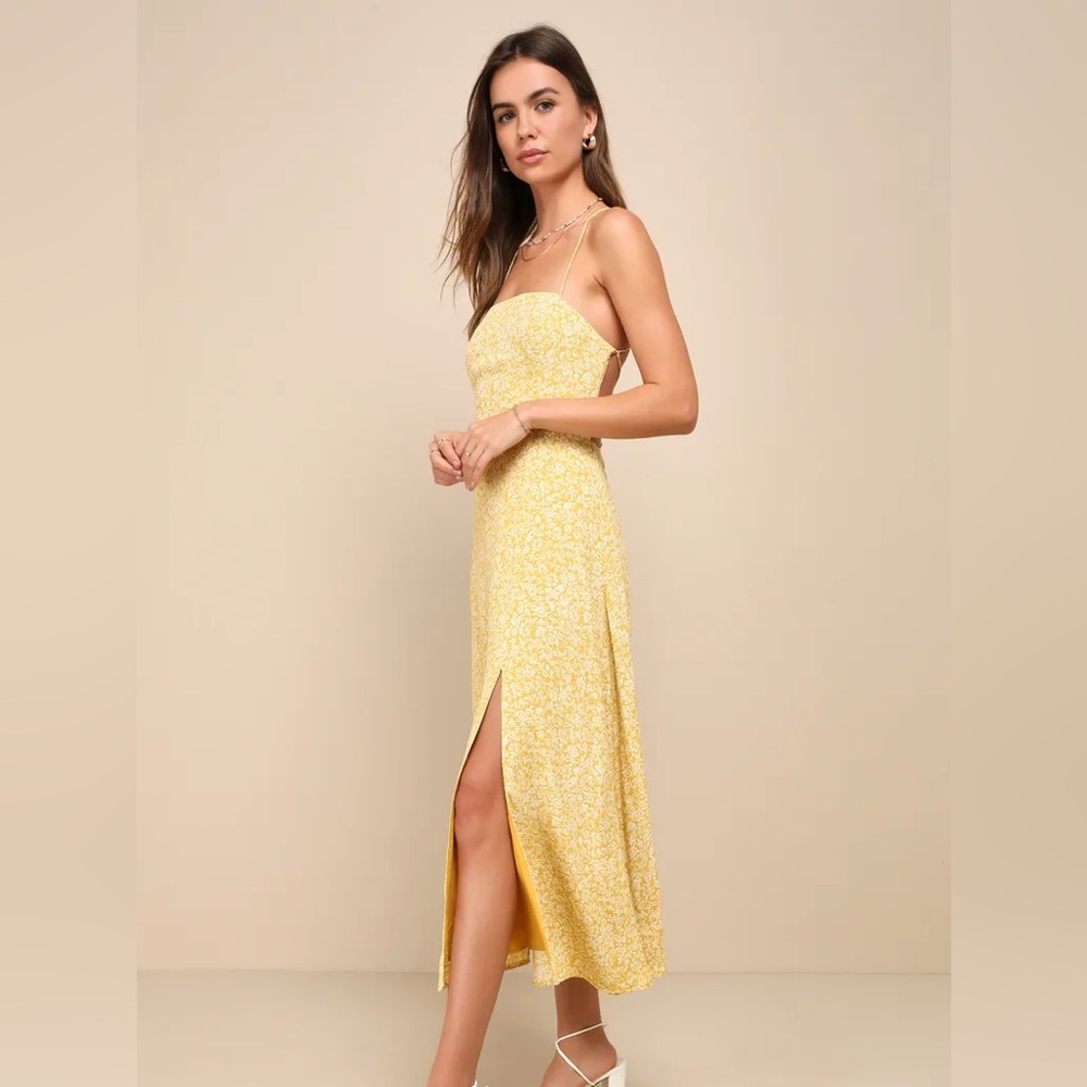 Lulus Charming Dedication Yellow Floral Midi Dress, Size M! 💛